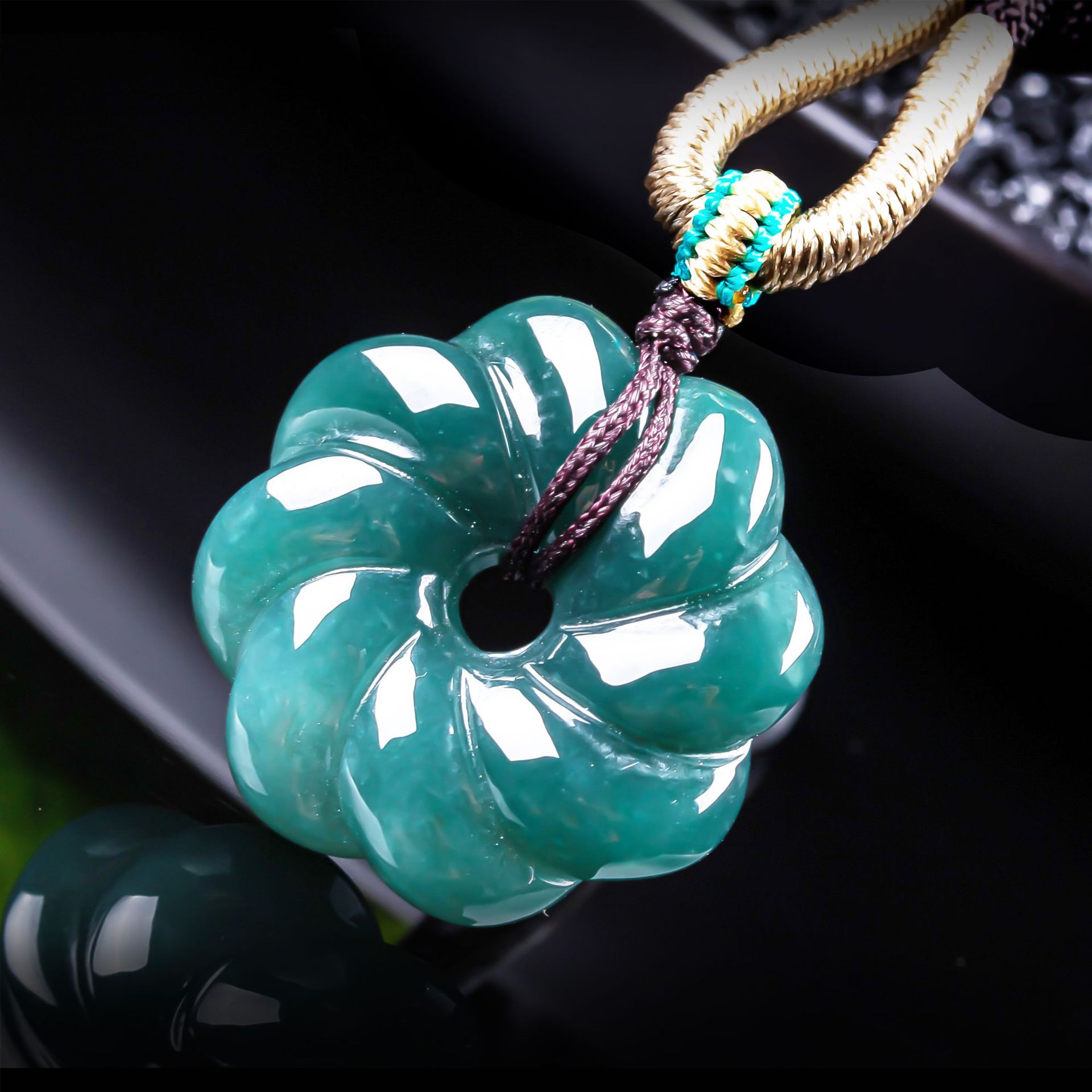 Women Accessories For Gift - Natürlicher burmesischer Jadeit-Blumenanhänger Halskette Accessoires Edelstein-Talismane