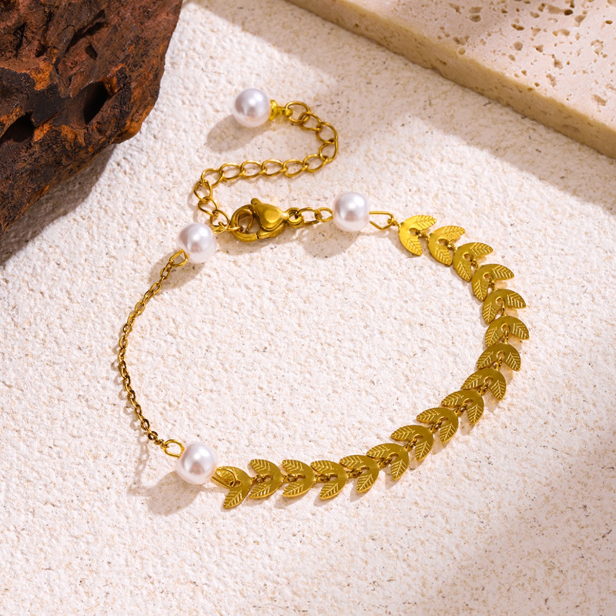Women Accessories For Gift - JP One Luxus Goldfarbenes Fischschwanz-Armband -