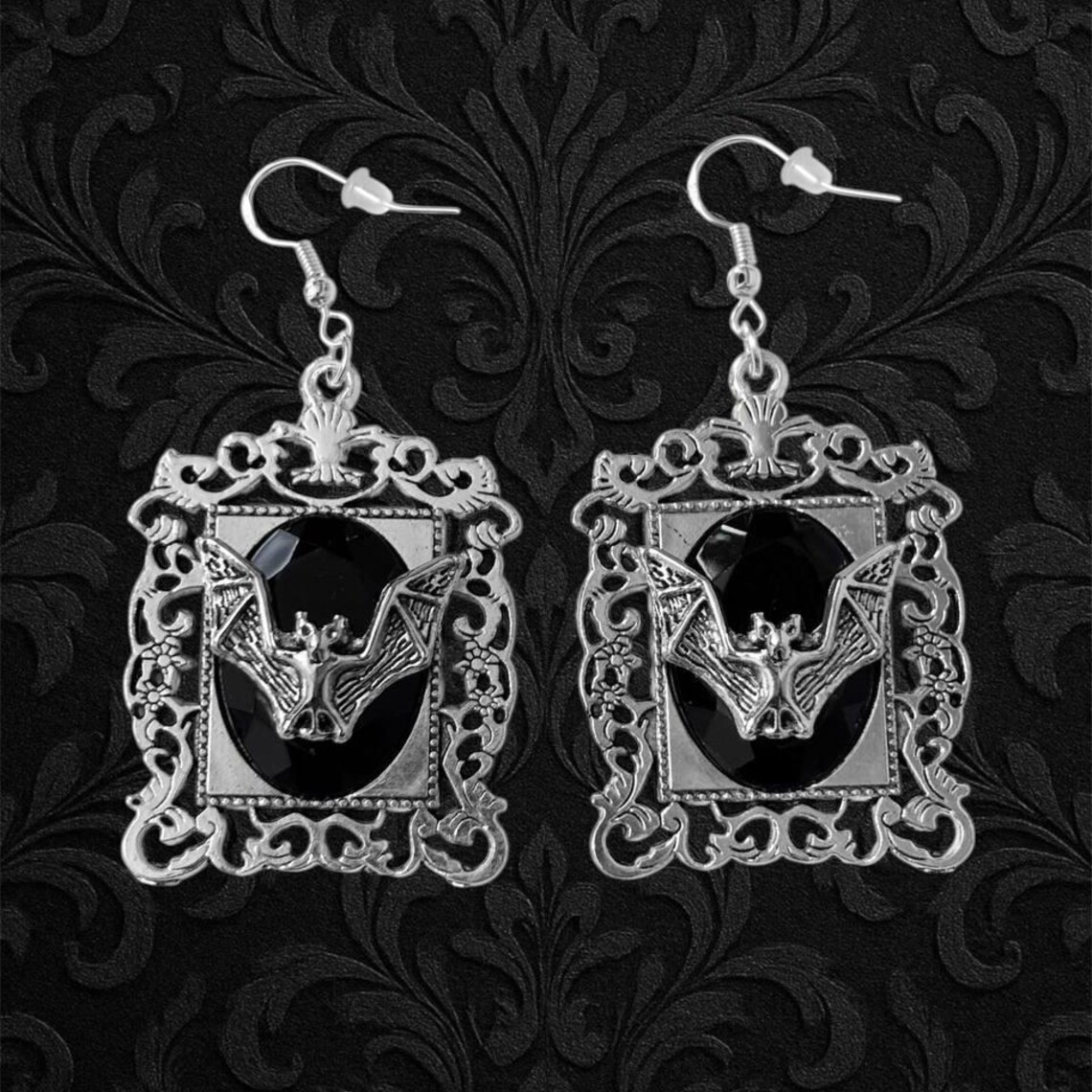 Vampir-Fledermaus-Ohrringe, Go – Women'S Victorian Accessories Bewertung und Preis